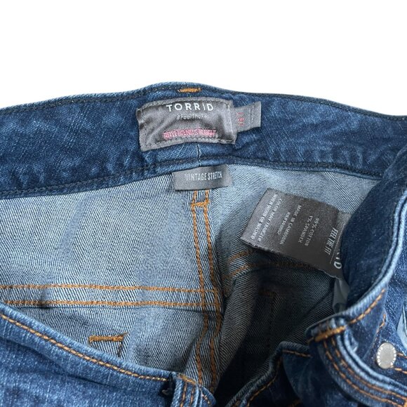 Torrid Women's Dark Boyfriend Straight Vintage Stretch Jeans 16T 34x32 - Picture 8 of 8